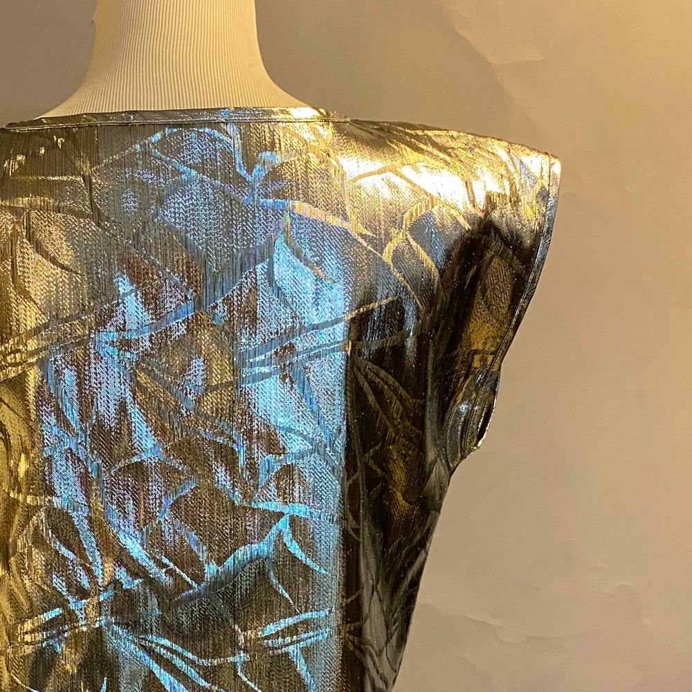 Vintage 80’s textured easy foil top